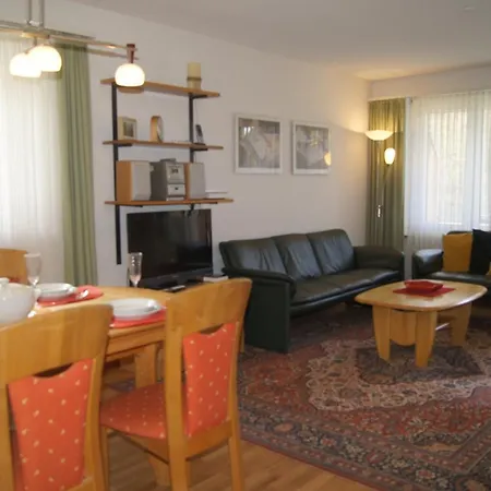Apartment Apollo 44 *